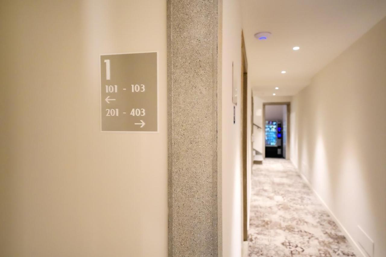 Bergamo Inn 15 מראה חיצוני תמונה Interior of the hotel